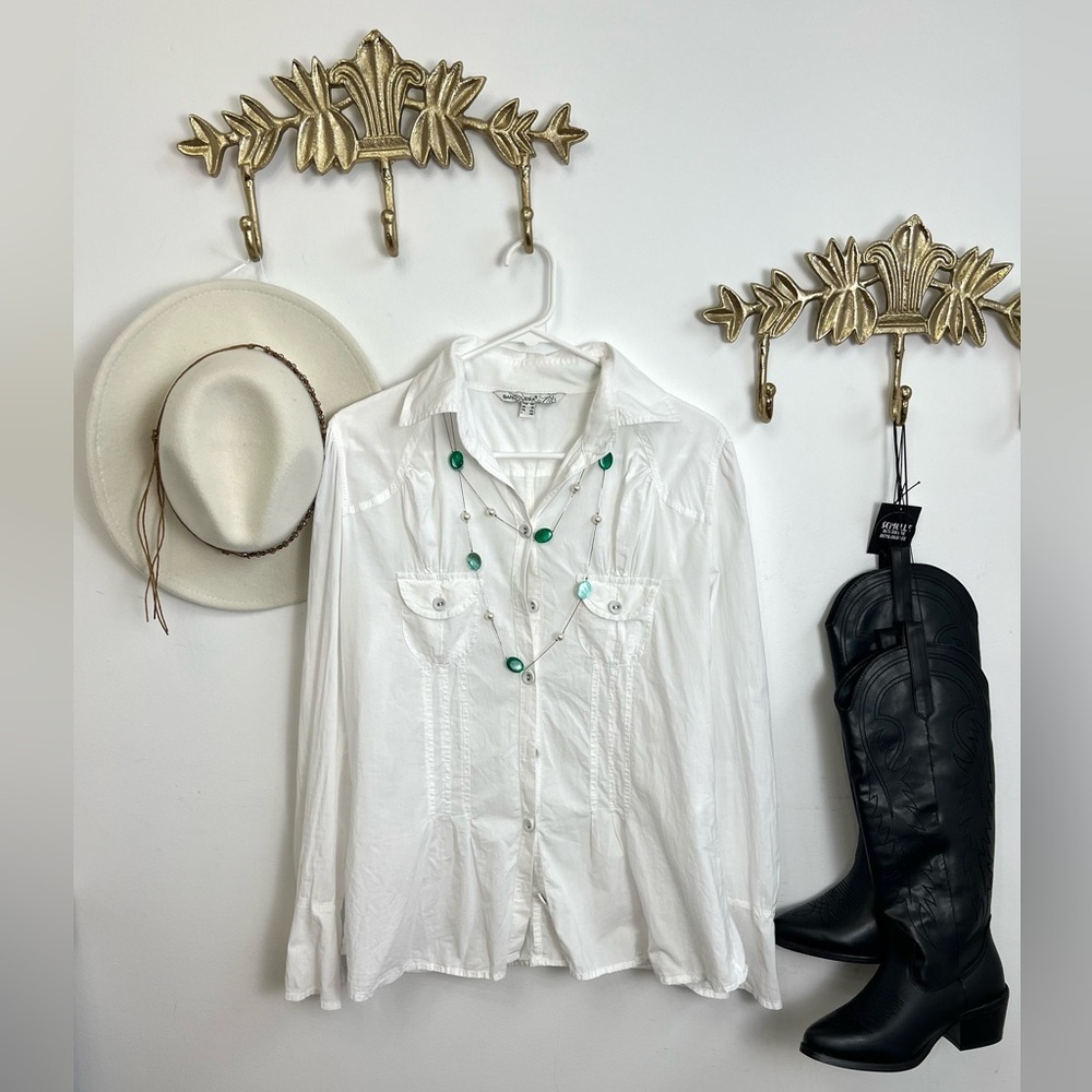 100% cotton button down blouse L